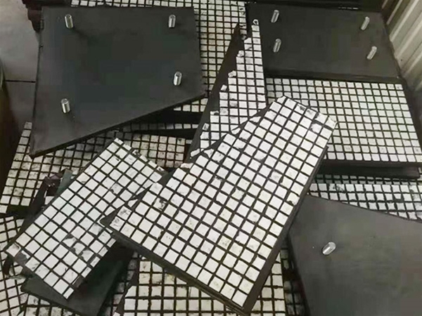 三合一陶瓷衬板